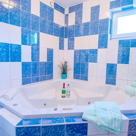 Residenz Am Schoene Zeit - 6-81 דירה *